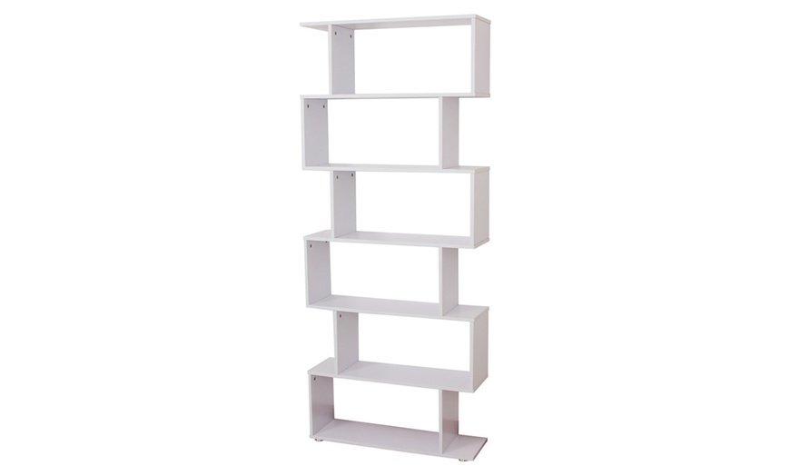 Image 3: HomCom S-Shaped Bookshelf