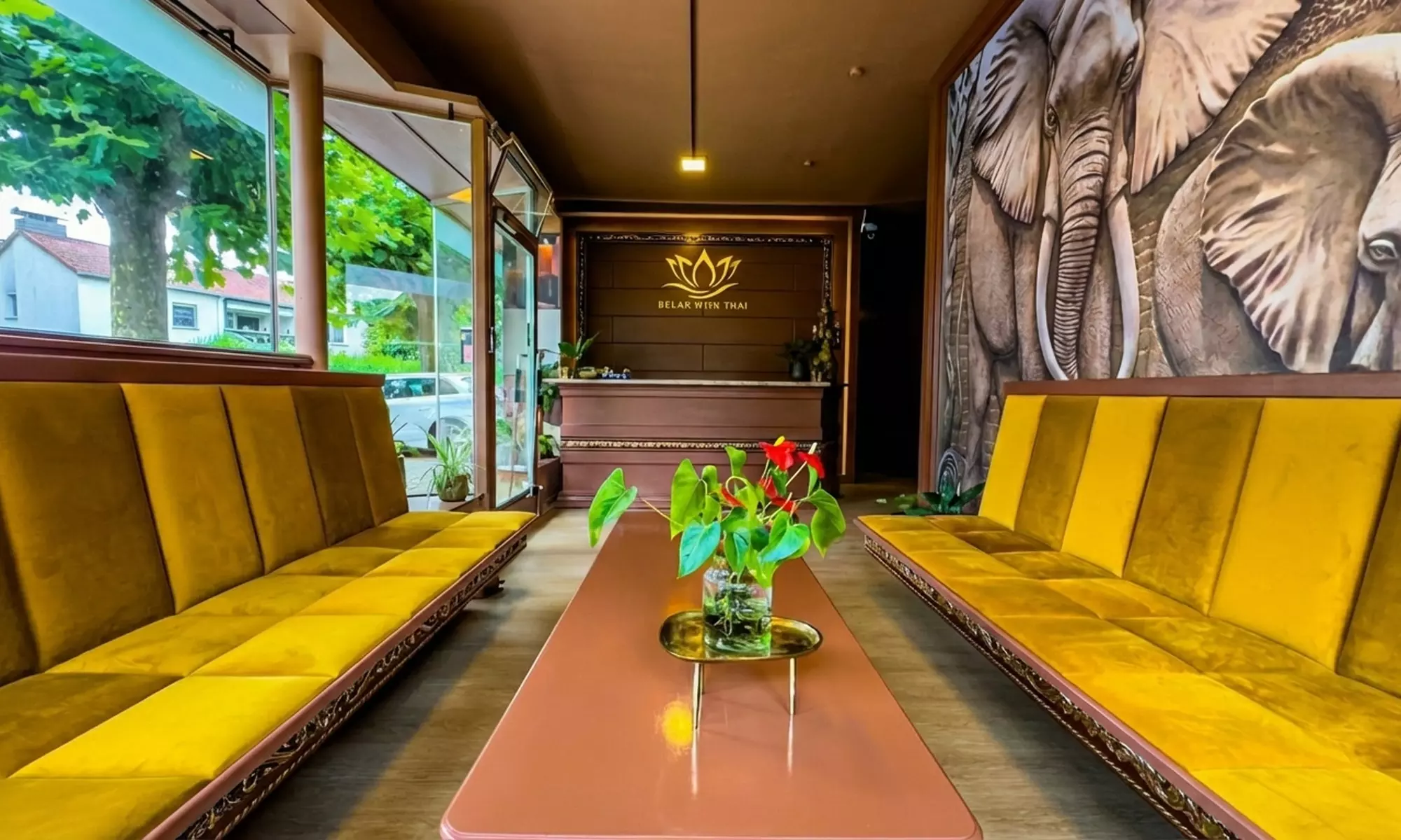 Traditionelle Thai-, Thai-Öl- oder Hot-Stone-Massage für 1 Person