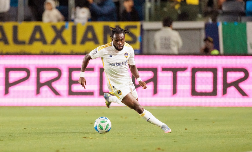 Image 4: LA Galaxy - Up to 48% Off