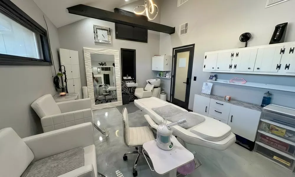 Hair Restoration Scalp Micropigmentation : 1 Spot/Partial or Full Head