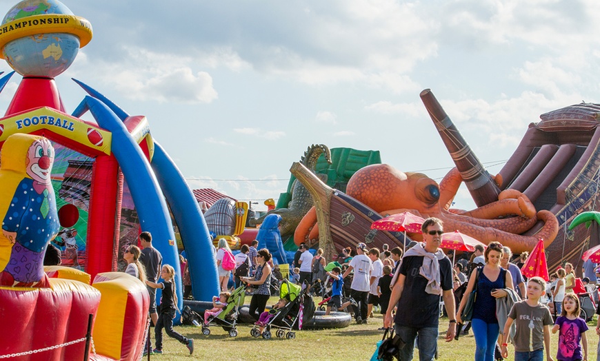 Image 6: International Balloon Festival