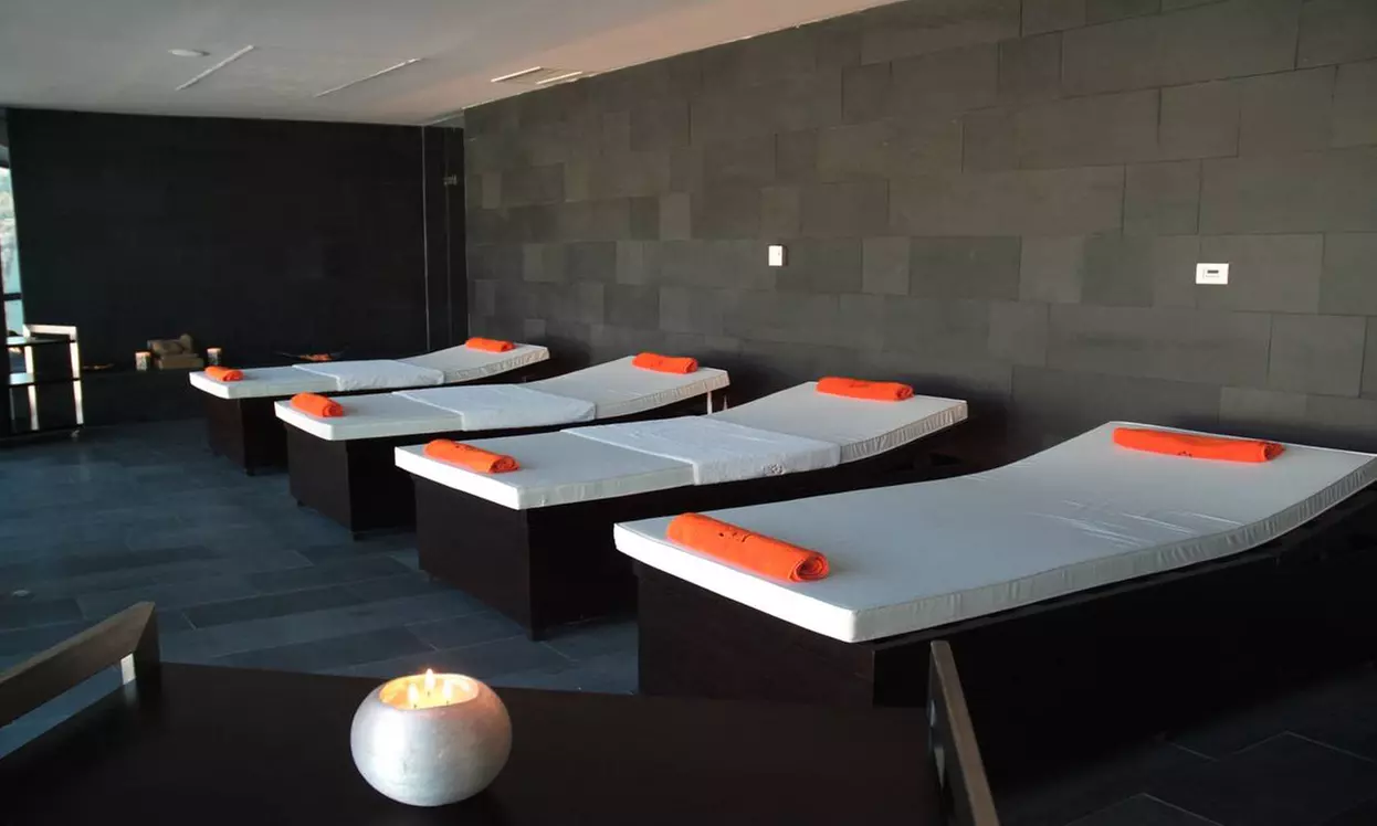 Circuito spa 90 minutos para 2 o 4 en L´spa Náyade