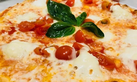 Menu con pizza, dolce e birra per 2 o 4 persone offerto da Ristorante Peccato Divino (sconto fino a 26%)