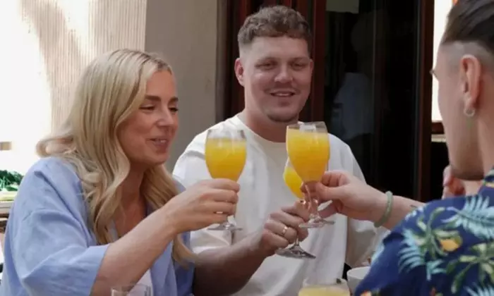 Weinprobe für 1-4 Personen mit 10% Shop-Rabatt – Bis zu 40%