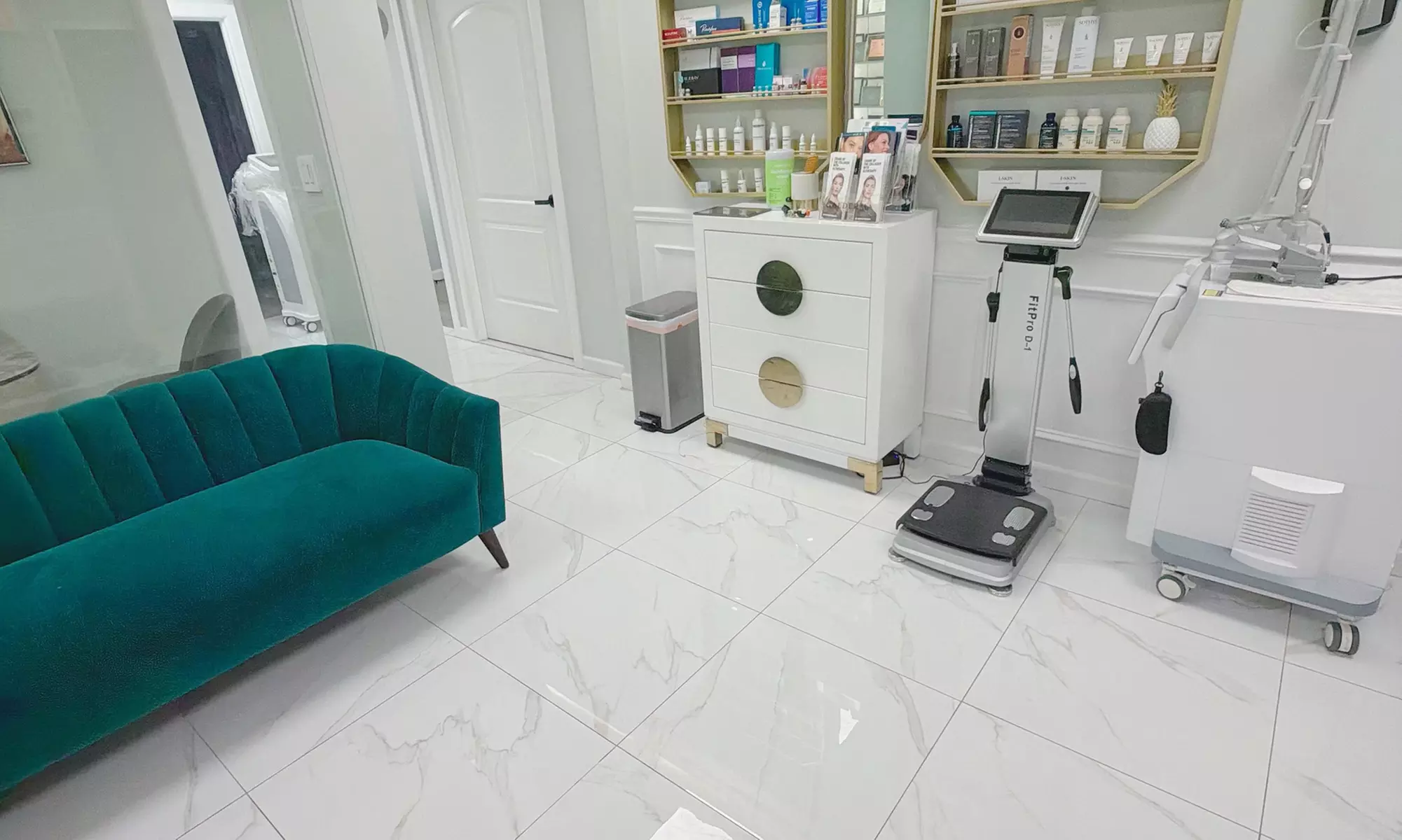 Lash Lift or Keratin Lash Lift with Vitamin Treatment and More