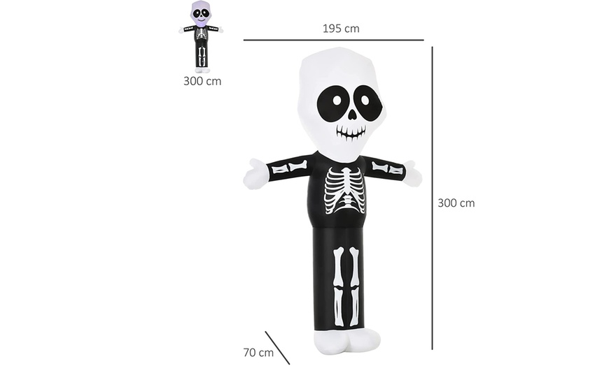 Image 37: HomCom Halloween Inflatable Decorations, Ghosts and Skeletons