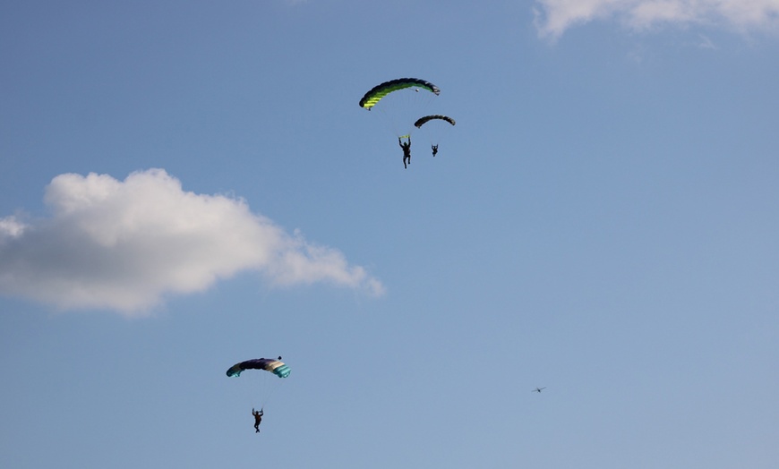 Image 3: Experience the Thrill of Skydiving – Solo or Duo, 7,000ft to 15,000ft