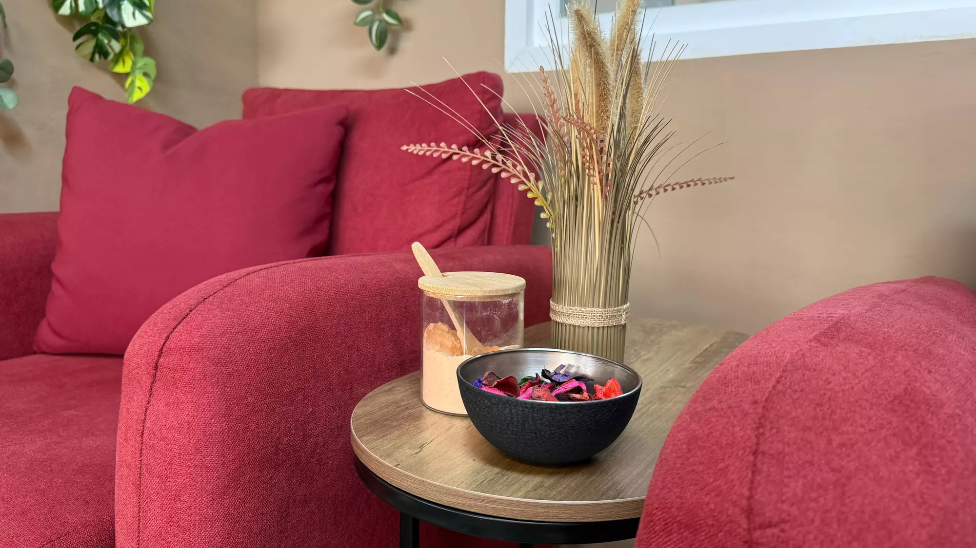 Spa de pies con baño de sales, aceites, eliminación de durezas y uñas