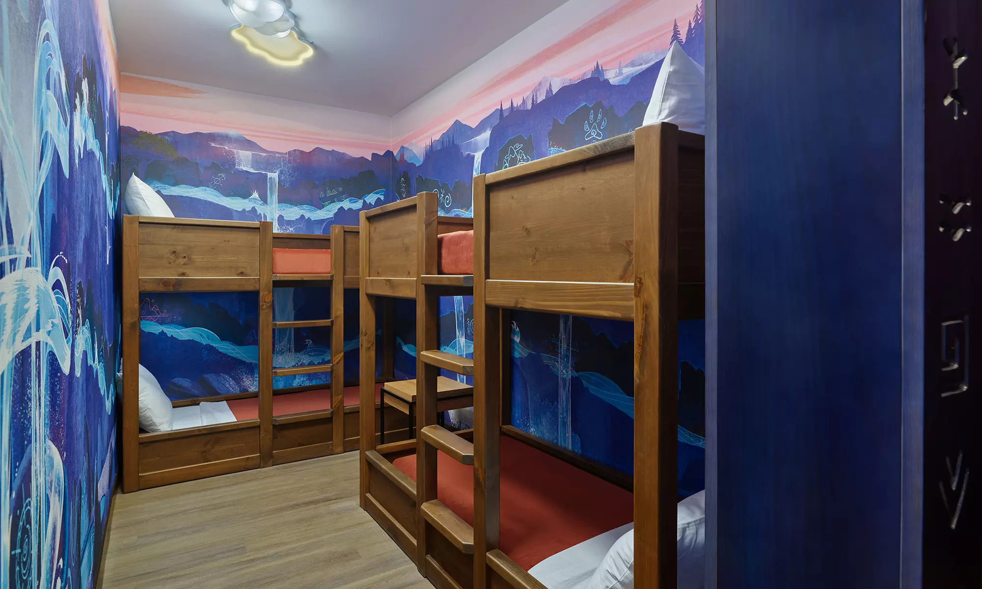 Great Wolf Lodge Water Park Resort in Connecticut
