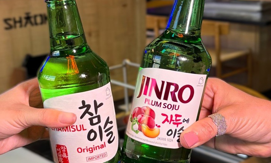 Image 15: Menú coreano con seteu a compartir, 2 principales, postre y bebidas