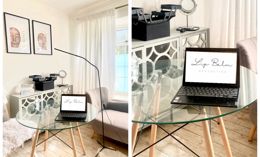 Image 3: Achieve Youthful with Wrinkle Reduction for 1, 2 or 3 Areas 