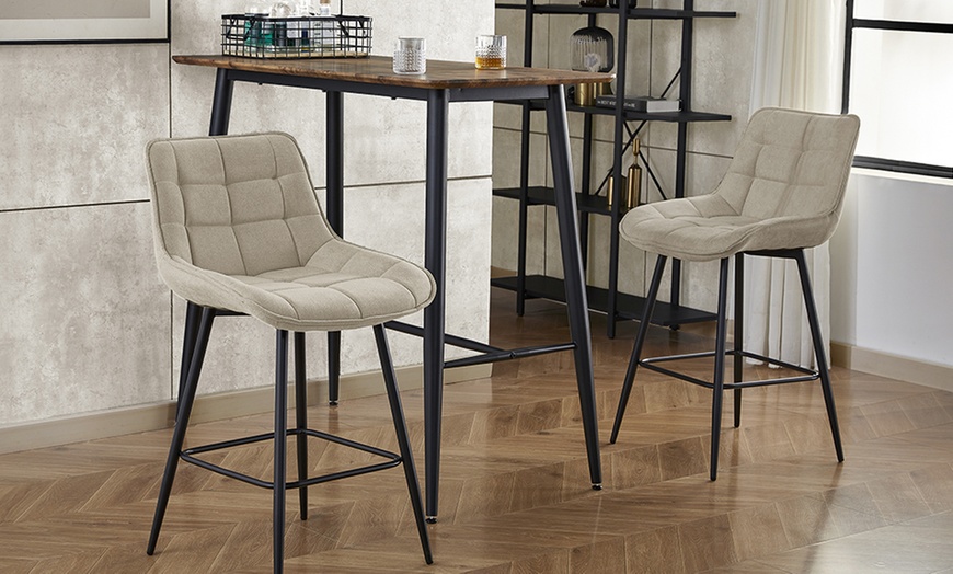 Image 2: Juego de 2 taburetes acolchados a cuadros, modelo Cliff, de Doosense