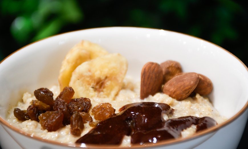 Image 26: Menú brunch para 2 o 4 personas con platos dulces y salados y bebidas