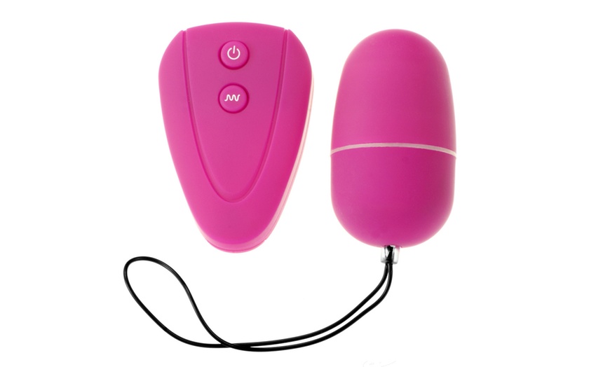 Image 1: Posh X Remote Control Love Egg