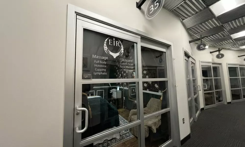 60-Minute Massage of Your Choice: Lymphatic Drainage or Full Body