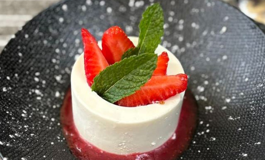 Image 9: Menu gourmand ou menu grenouilles à volonté pour 2 personnes