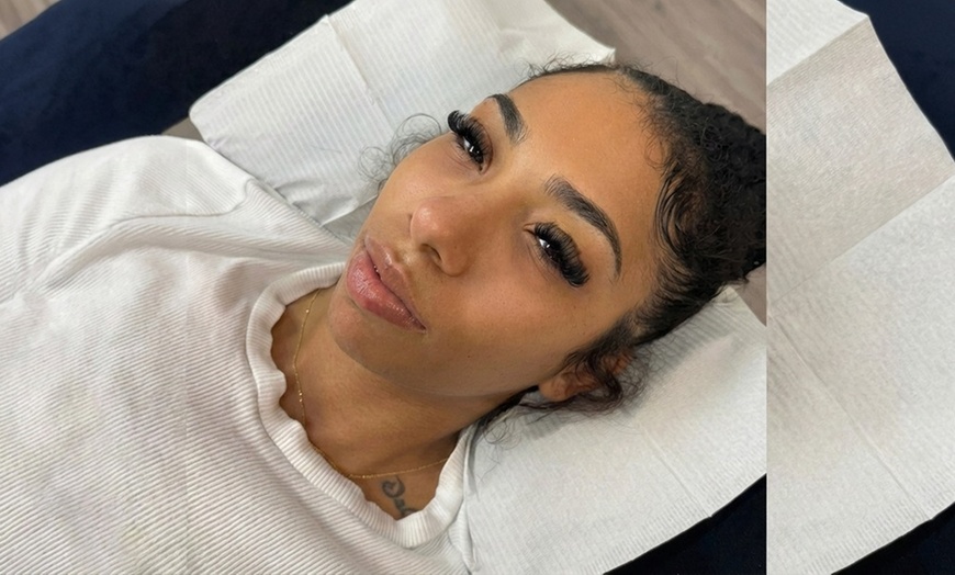 Image 3: Full Set of Volume, Hybrid Lash Extensions, or Foreign Fill (ANY SET)