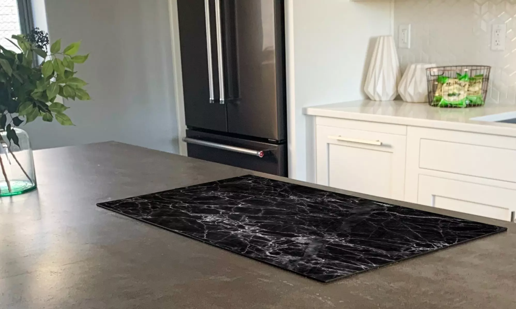 Protection plaque induction photo sur HelloDeco