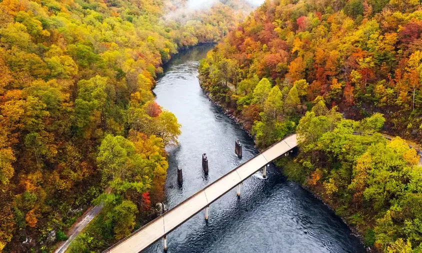 Exclusive Deal: Cozy Stay at Tapoco Lodge Resort