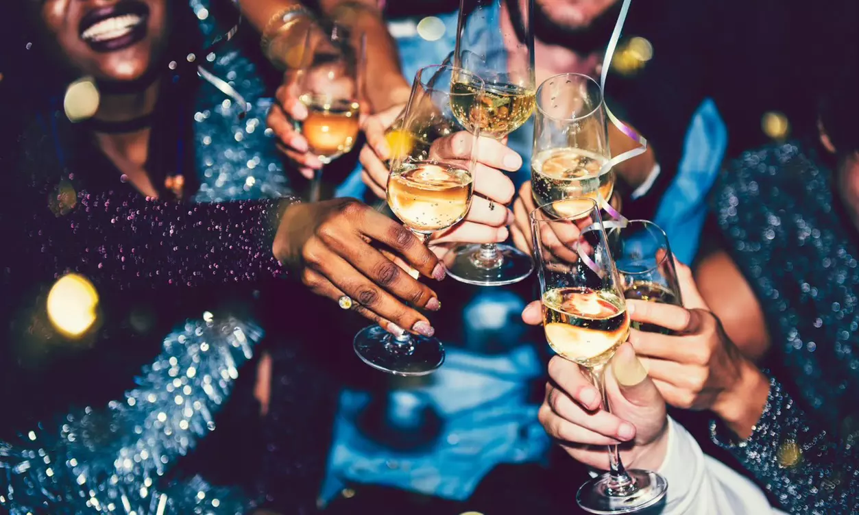 Number 1 Vegas Night Out for Bachelorette Parties & Singles