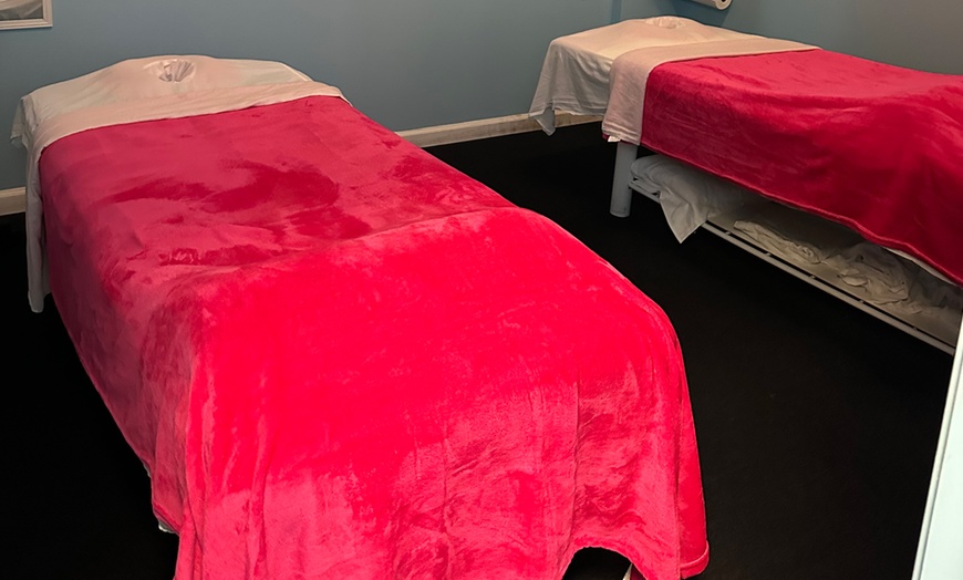 Image 3: Up to 59% Off on Aroma Oil Massage at Q Spa Ocean