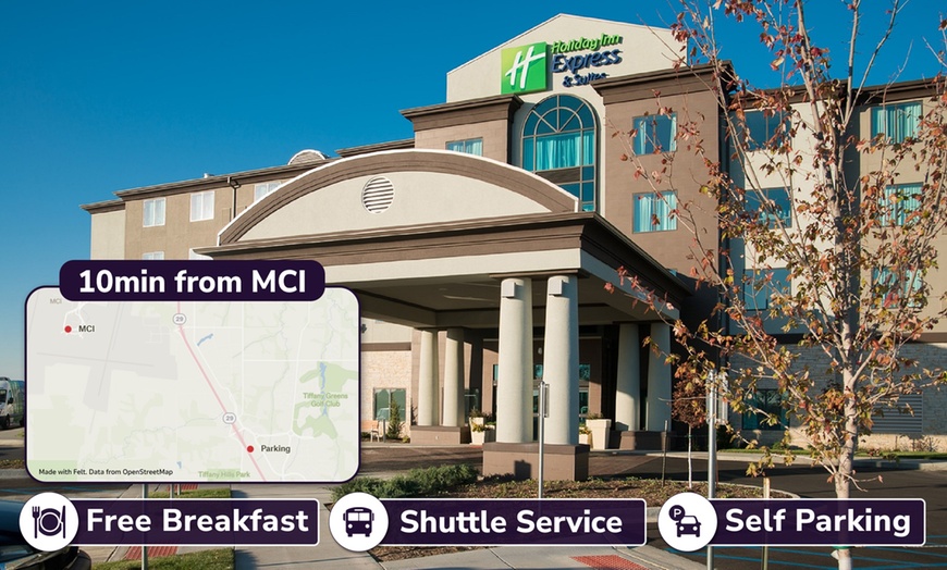 Image 1: Up to 3, 5, 7, or 10-Day Outdoor MCI Airport Parking, 20% Off