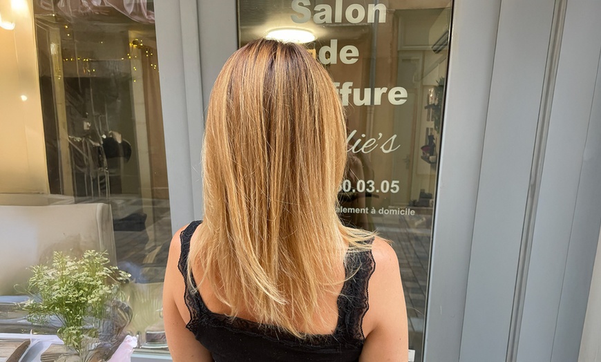 Image 4: Sublimer sa chevelure chez Leslie à Toulon 