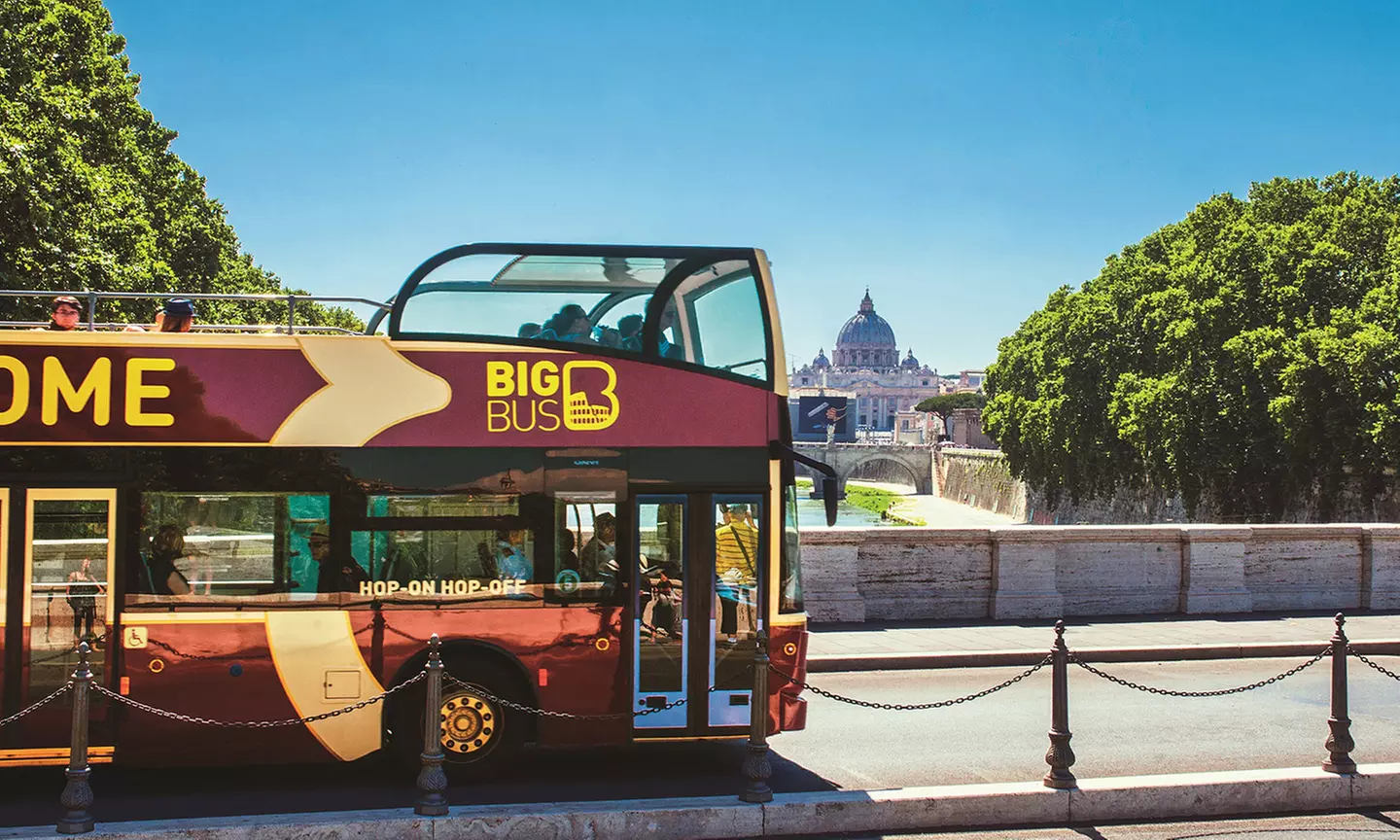 Tour de Rome en bus panoramique avec Ceetiz