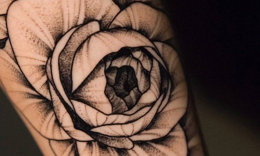 Image 2: Dein individuelles Tattoo: Schriftzug, Motiv oder Wertgutschein