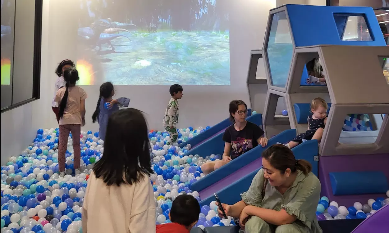 2-Hrs Playtime + Pizza & Drink for 1Child & 1Adult or 2Kids & 2Adults