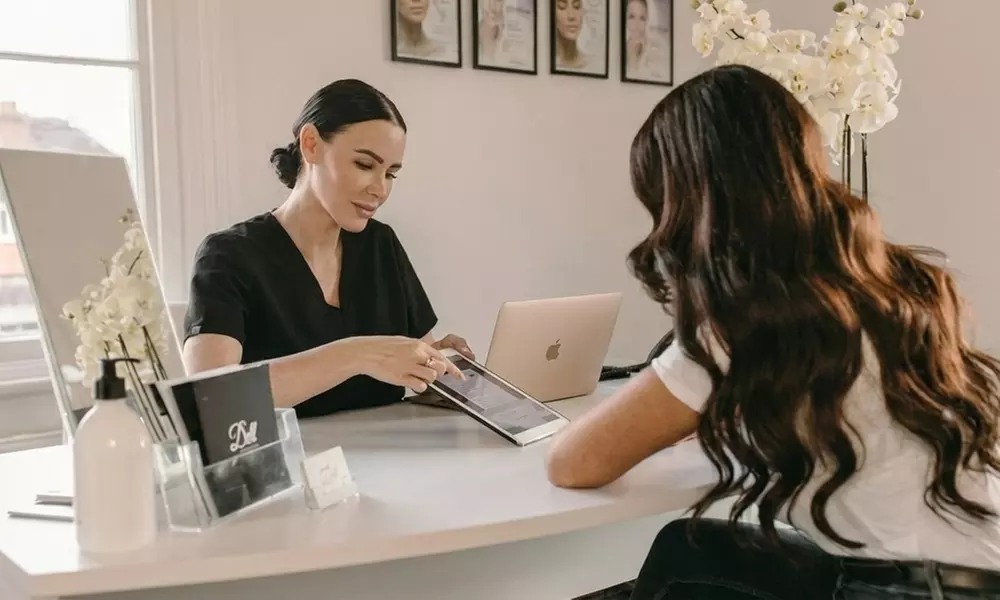 20 or 40 Unit Botox Treatments for Fine Lines and Wrinkles at Queen Beauty Aesthetic (Up to 38% Off)