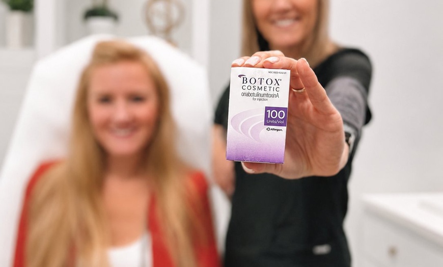 Image 5: Get a Fresh Look with Botox: Choose from 20 or 40 Units