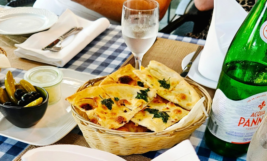 Image 2: Italienisches 4-Gänge-Menü mit Fisch/Fleisch & Prosecco für 2-4 Pers.