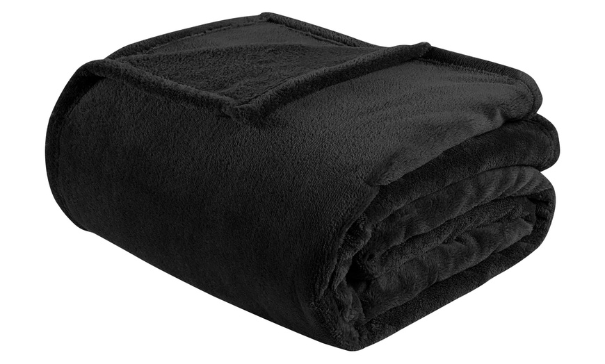 Image 18: Manta de franela cálida y suave, hipoalergénica y transpirable