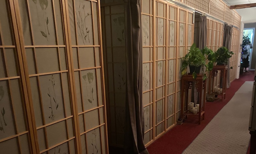 Image 2: 60 or 90-Min Massage for 1, 60-Min Couple Option or 90-Min Spa Package
