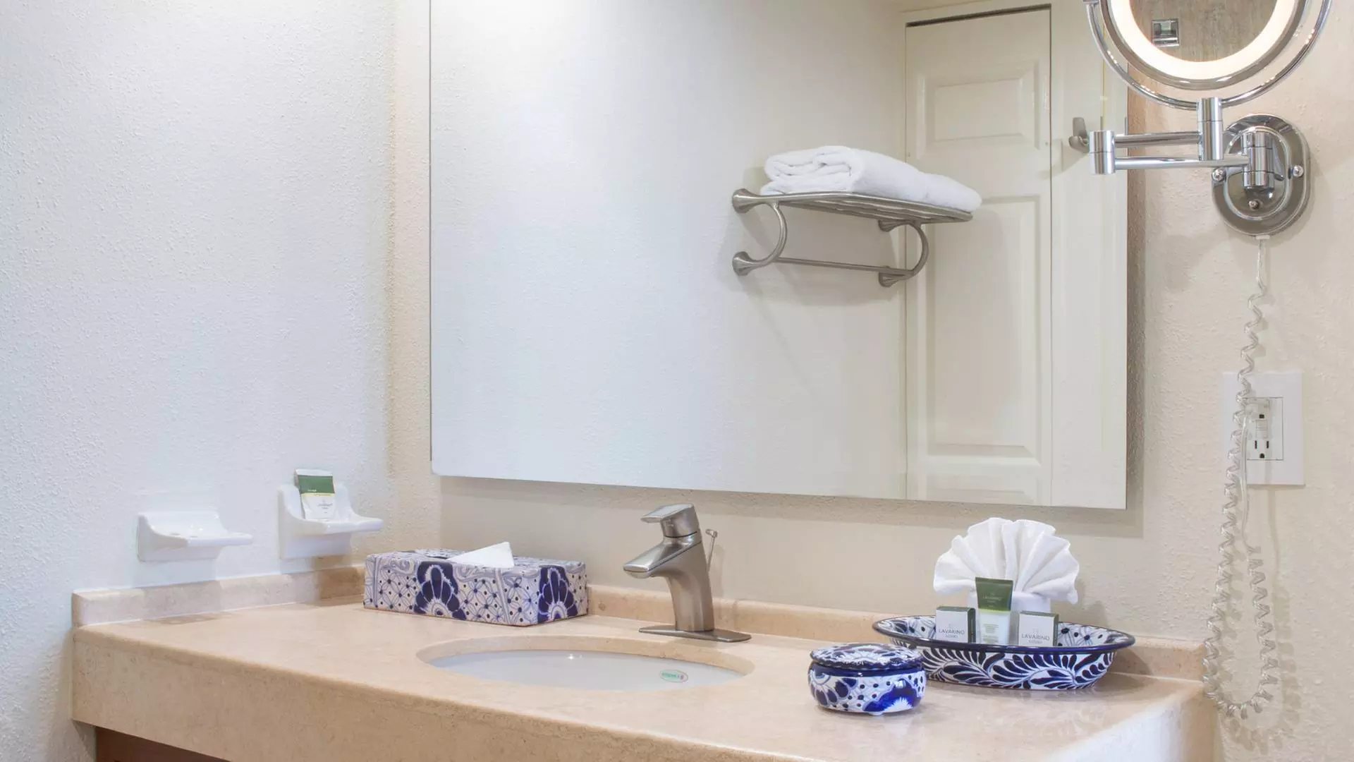 Member-Only Deal: Cabo San Lucas Beach Resort & Spa: All-Inclusive
