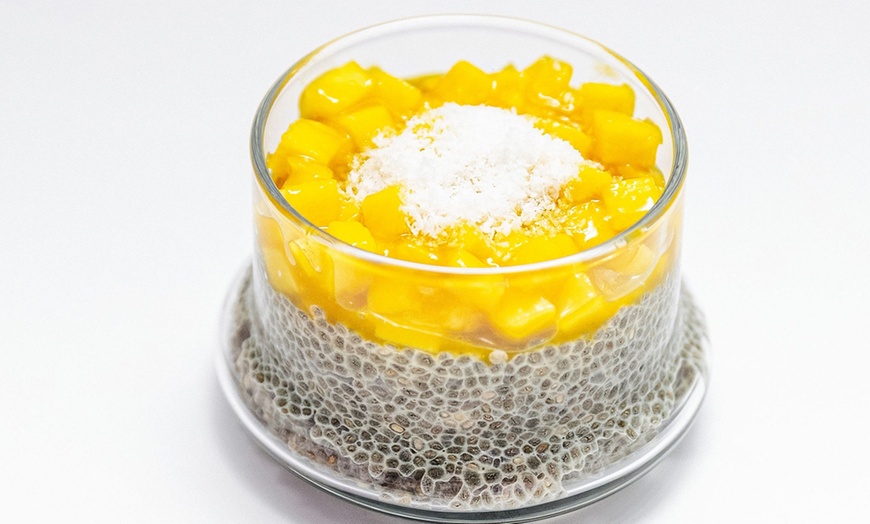 Image 23: Brunch para 2 o 4 con dulces, salados, bebidas y premium con cócteles
