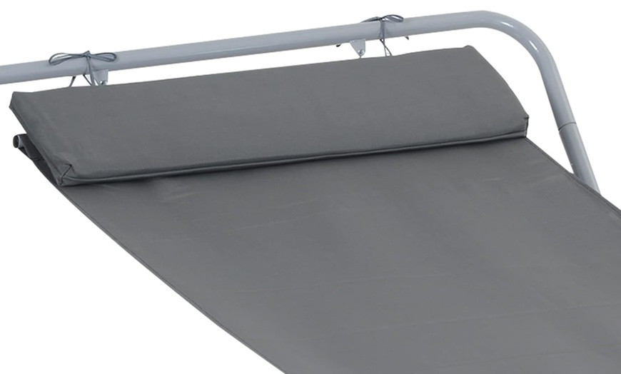 Image 13: Outsunny Lounger Rocking Bed