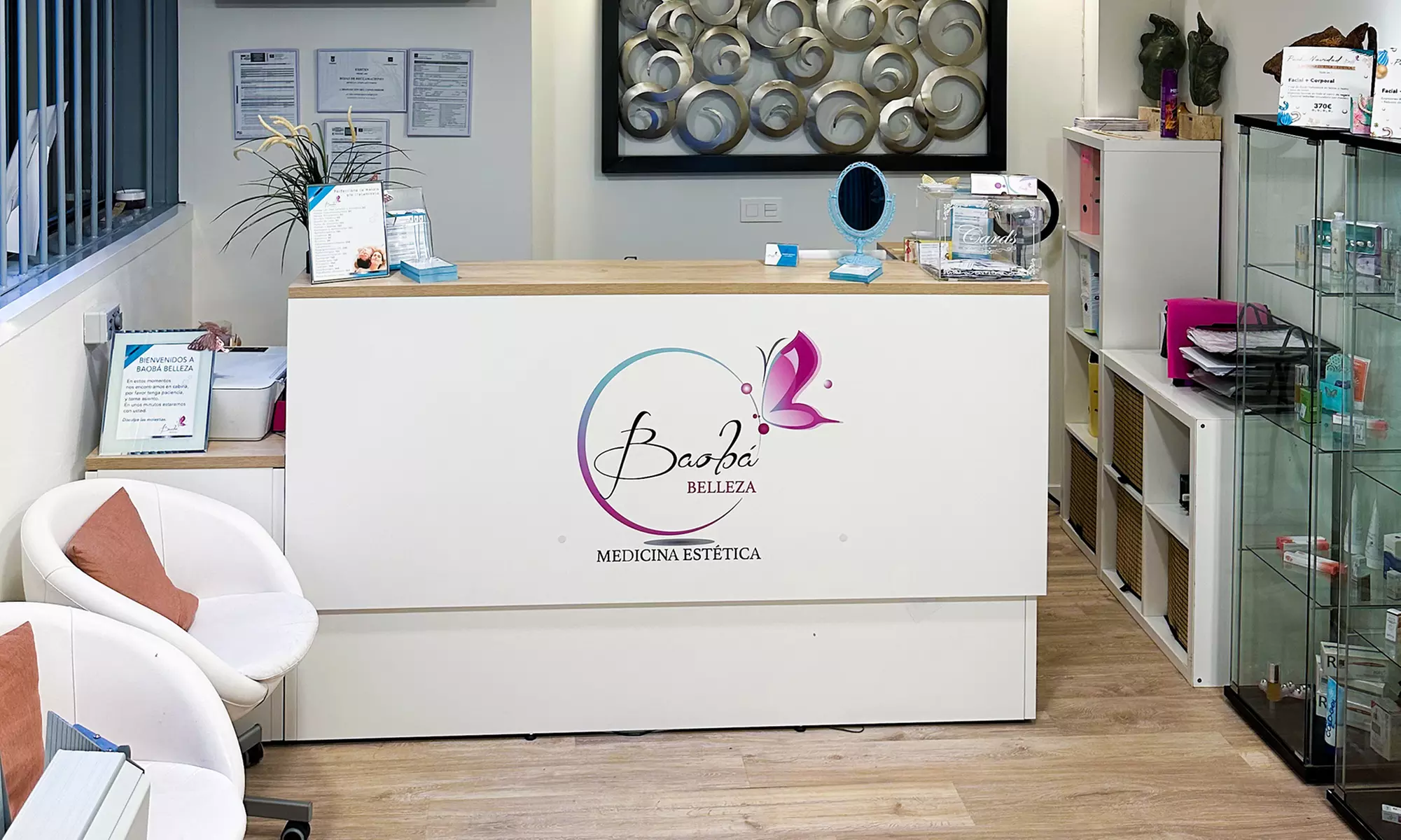 Revitaliza tu piel con una limpieza hydrafacial de 8 pasos con extras