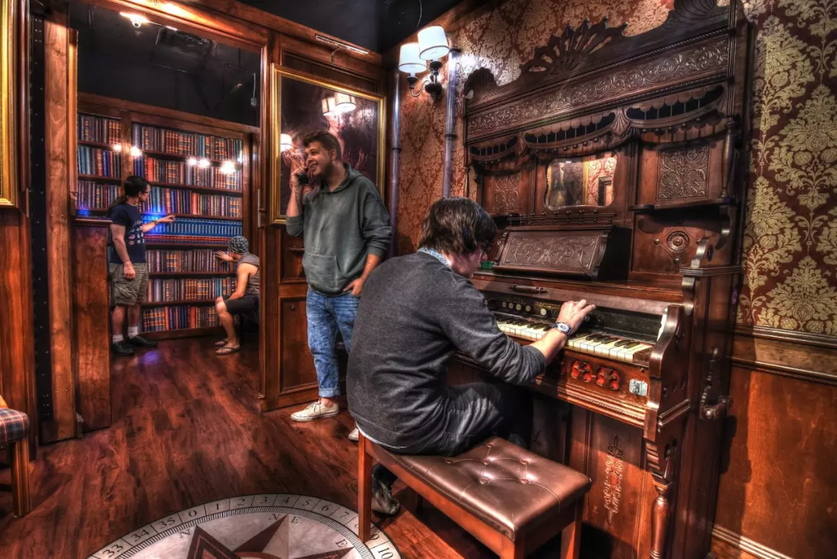 Unlock Fun with a Private Escape Room for Four or Six People!
