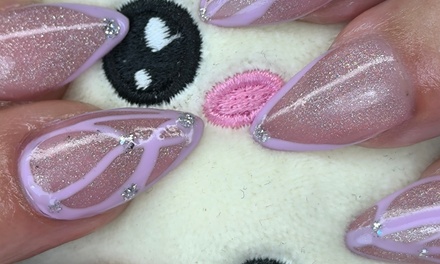 1 sesión de Manicura con esmaltado normal o semipermanente - Hipnotik studio tattoo & Nail art