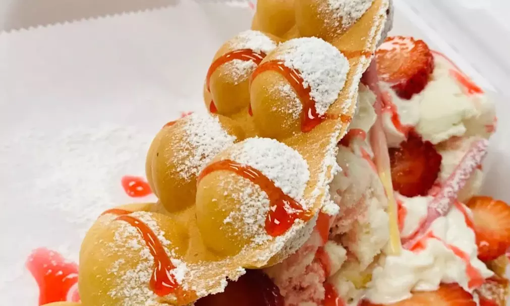 Specialty Drinks, Bubble Waffles & Sweet Treats at Maddlulu Cafe