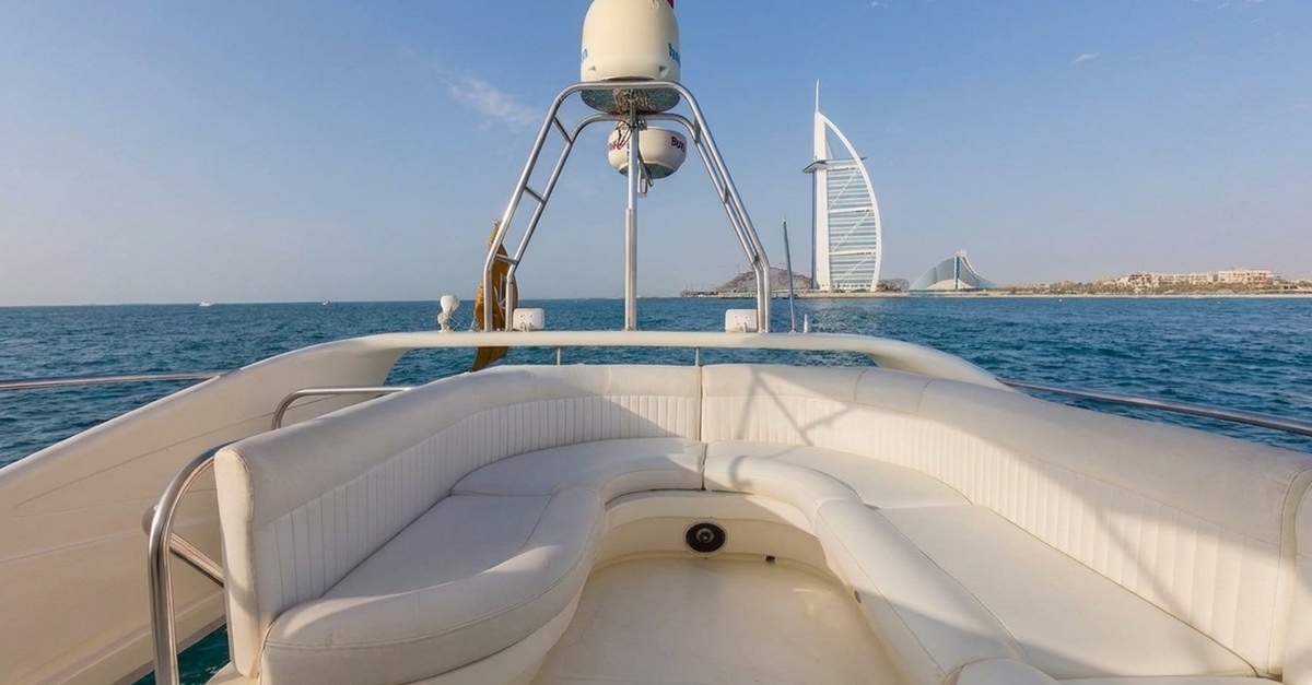 44-, 50- Or 80-feet Luxury Yacht Or 40-feet Fishing Tarrad 44-, 50- Or 80-feet Luxury Yacht Or 40-feet Fishing Tarrad
