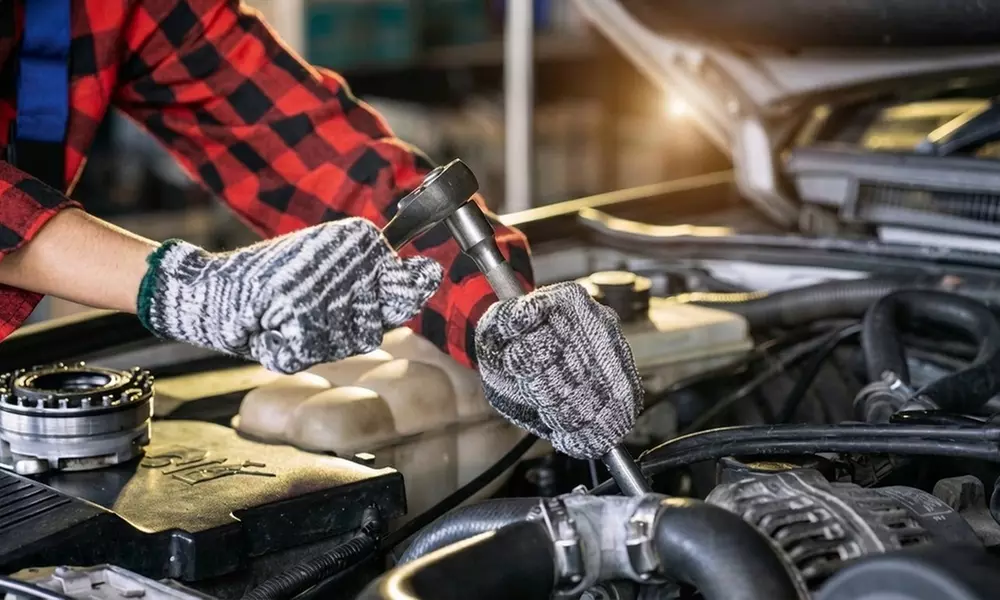 Synthetic Blend or Full Synthetic Oil Change w/ Fluid Top Off & More