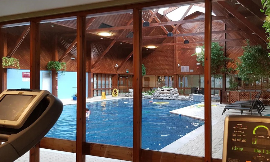 Image 11: Aviemore: Standard One or Two-Bedroom Cabin for Up to Four People