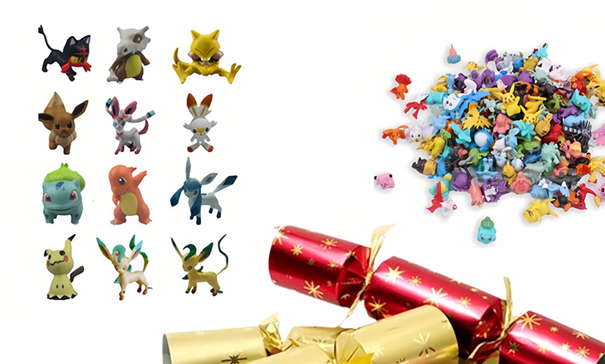 Image 1: 2, 4, 6 ou 12 crackers de Noël remplis de personnages Pokémon