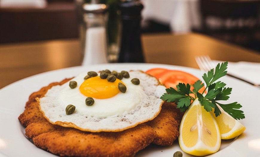 Image 3: Schnitzel mit Beilage für 1 - 4 Personen