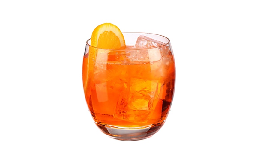 Image 2: Fino a 12 pack da 3 di Aperol Soda o Spritz 