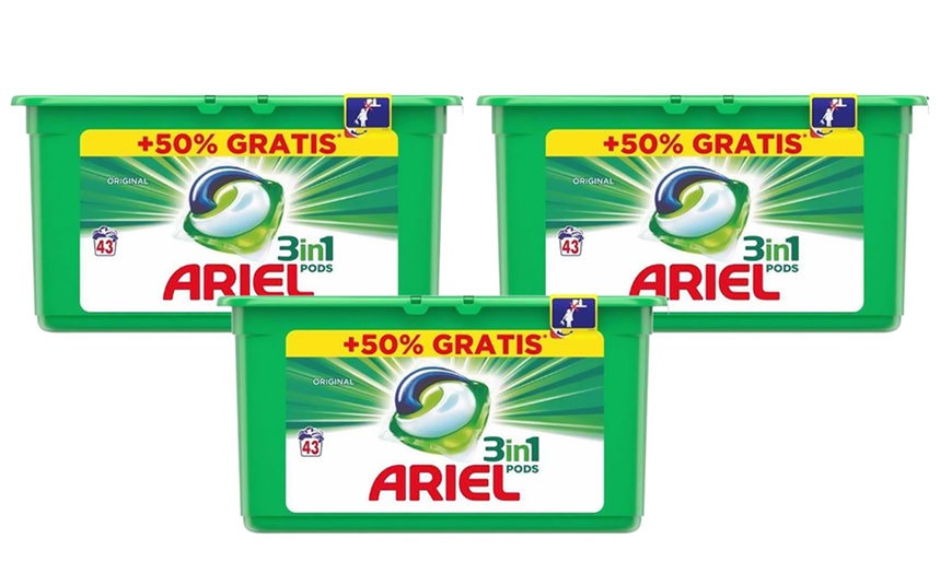 Image 2: Ariel Three-in-One Washing Pods