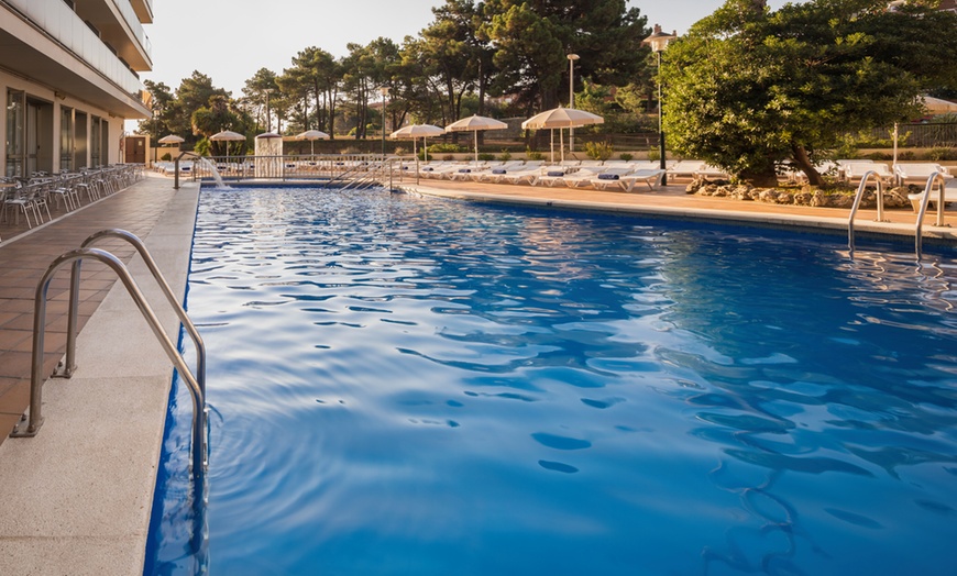 Image 2: Famille : ESPAGNE ⛱️| Lloret de Mar - Hôtel Royal Star & SPA 4*